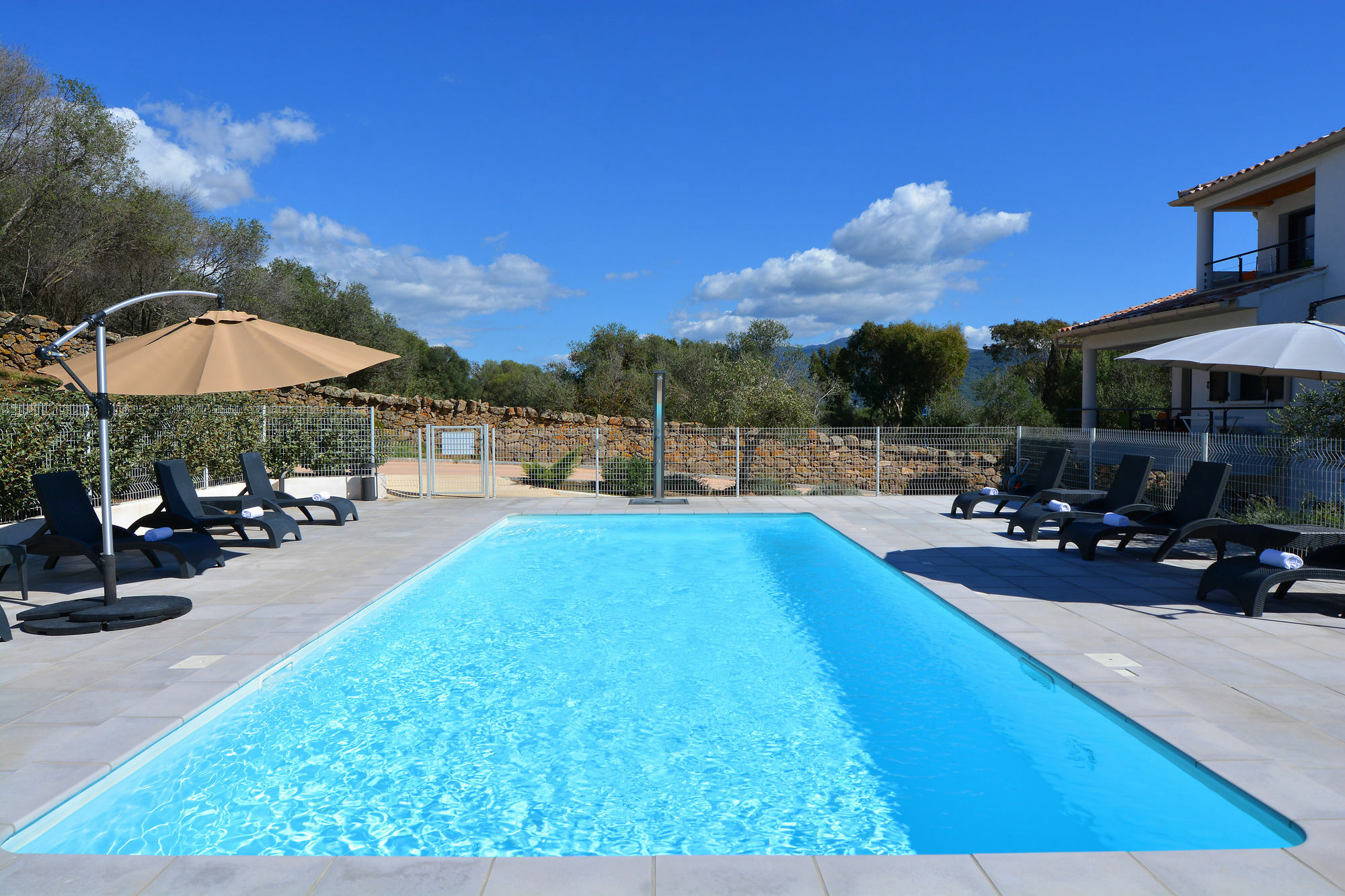 Les Terrasses Du Grand Large Aparthotel Porto Pollo Luaran gambar